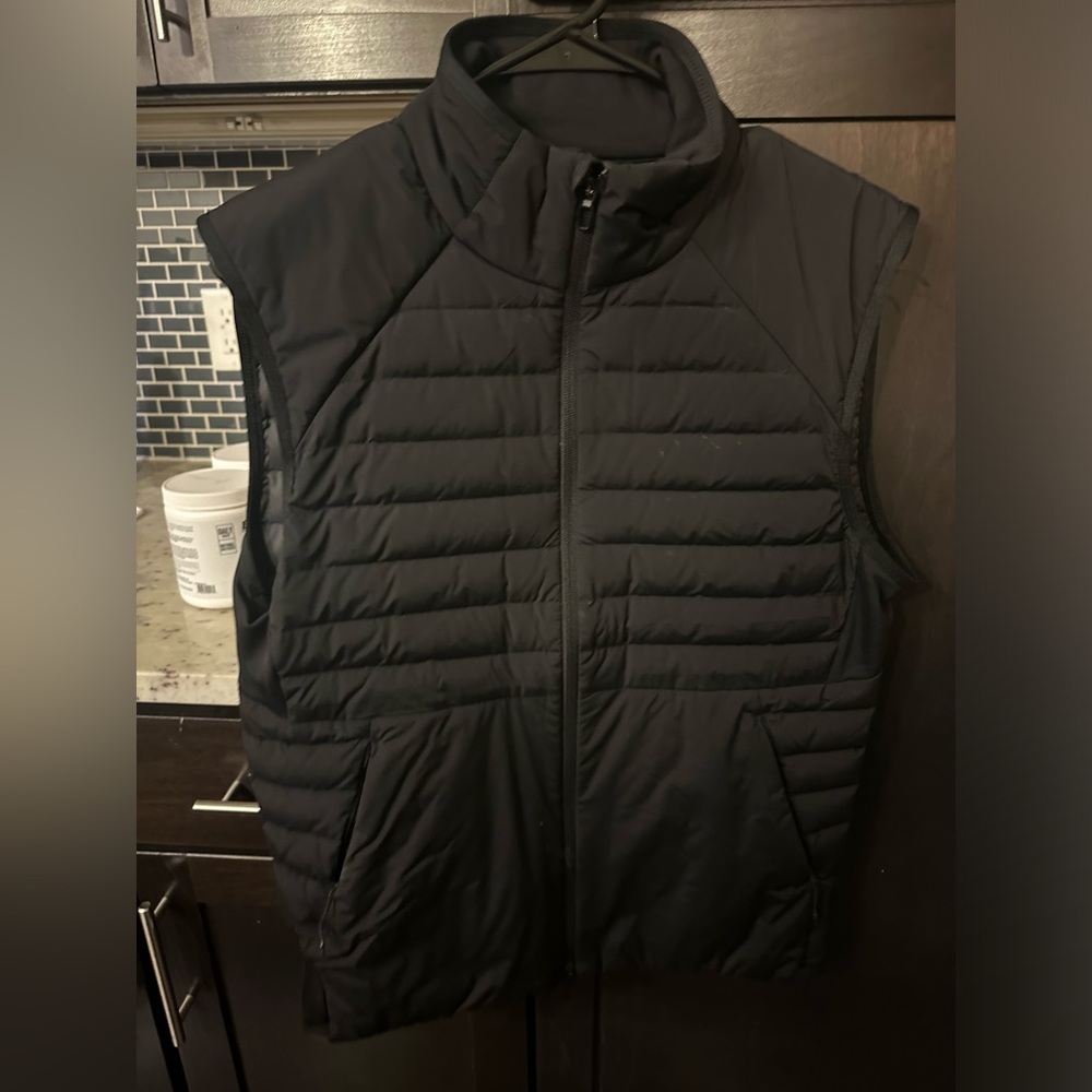 Lululemon Down for it All Vest Size XS